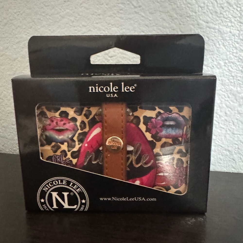 Nicole Lee card wallet